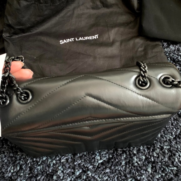 Saint Laurent Monogram Loulou small shoulder crossbody bag - Picture 10 of 10